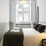 Downtown Flat With Design And Comfort At Downtown, 3Rd-Floor No Lift